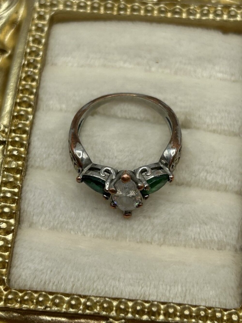 Vintage Marquise Clear & Green Stone Costume Ring Size 7 Mixed Metal As Is Craft - Picture 9 of 12